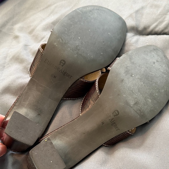 Etienne Aigner Textured Black Slide Sandals - Picture 2 of 5